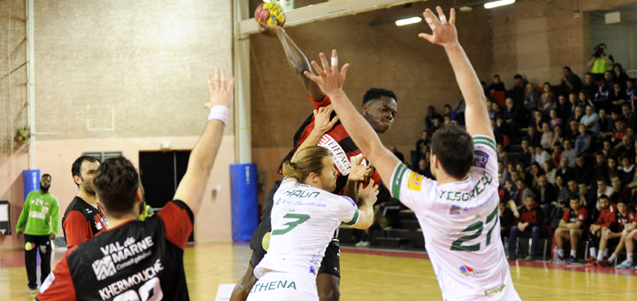 8e de Coupe de France : Ivry soffre Nîmes !