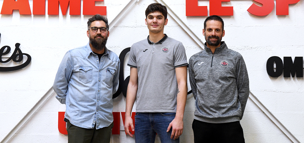 Louis Joseph prolonge au centre de formation !