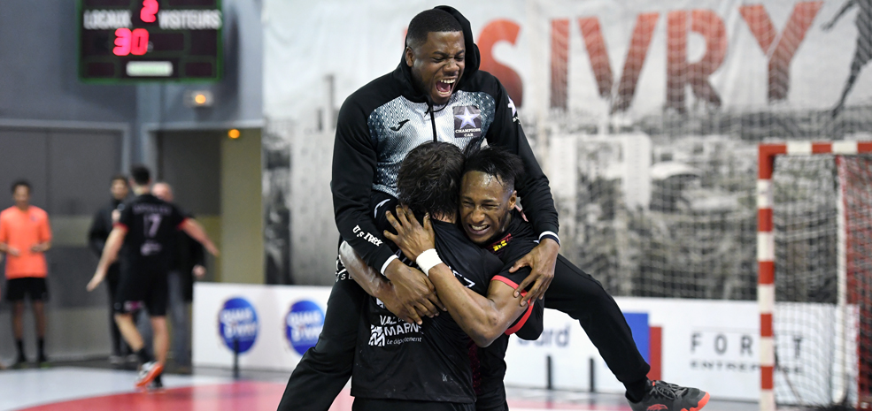 J16LSL / Les Rouge et Noir embrasent Delaune !