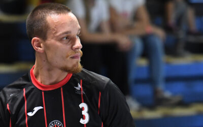 Vukasin tombe à pic !