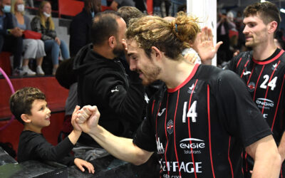 J11PL / Ivry tout en contrôle