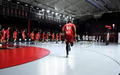 J04LMSL / Choc primordial entre promus