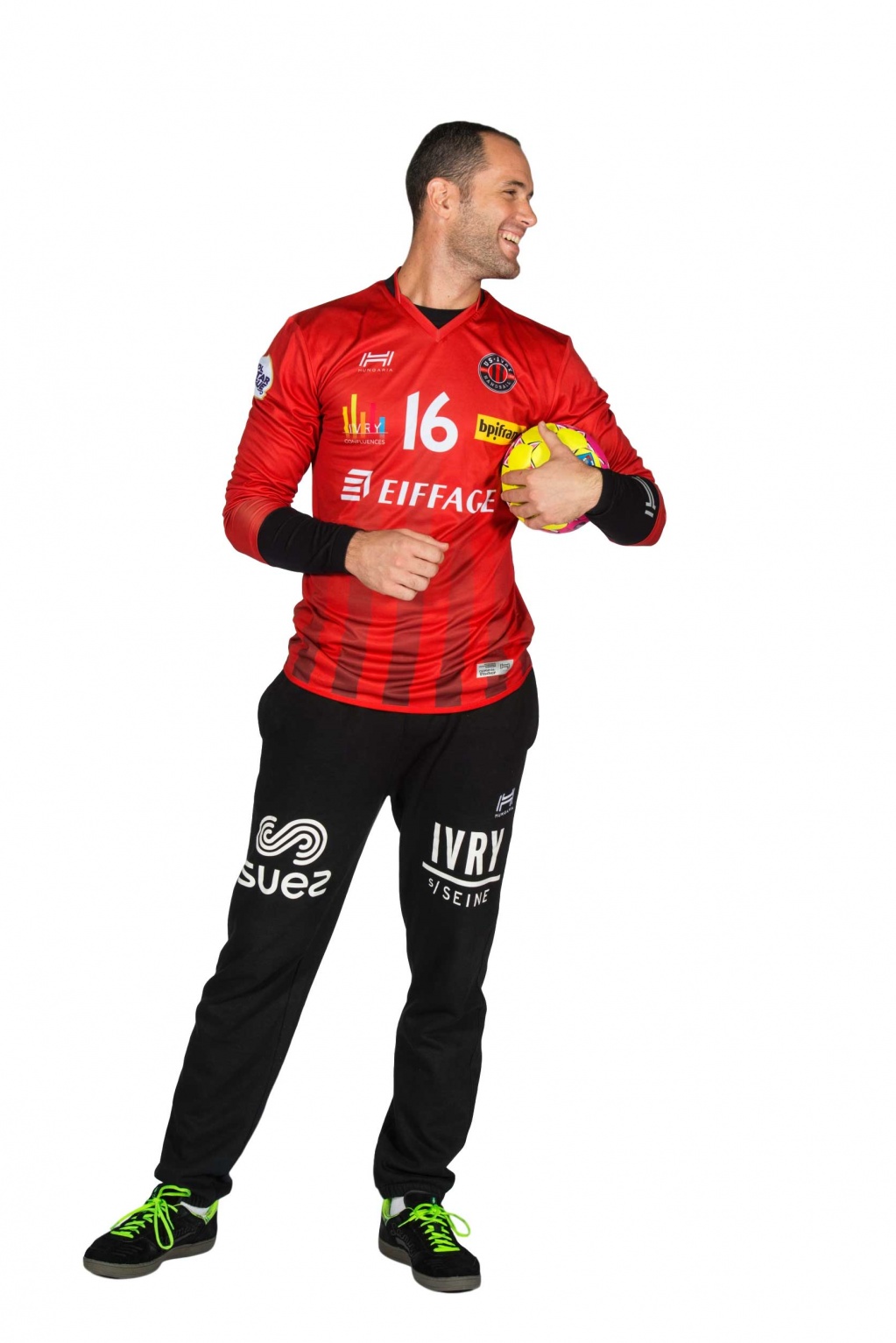 PRESENTATION OFFICIEUSE DE L'EQUIPE PRO (Lionel Hitier - www.lemondedusport.com)