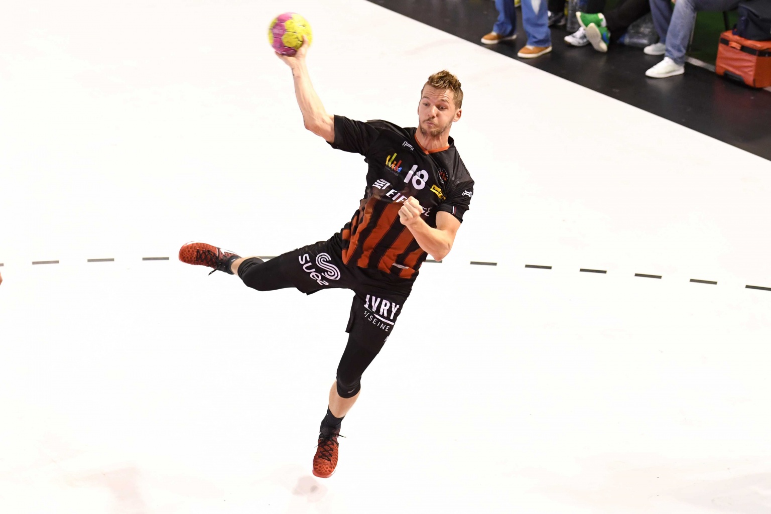 US IVRY - DUNKERQUE CDL 1617 (Lionel Hitier)