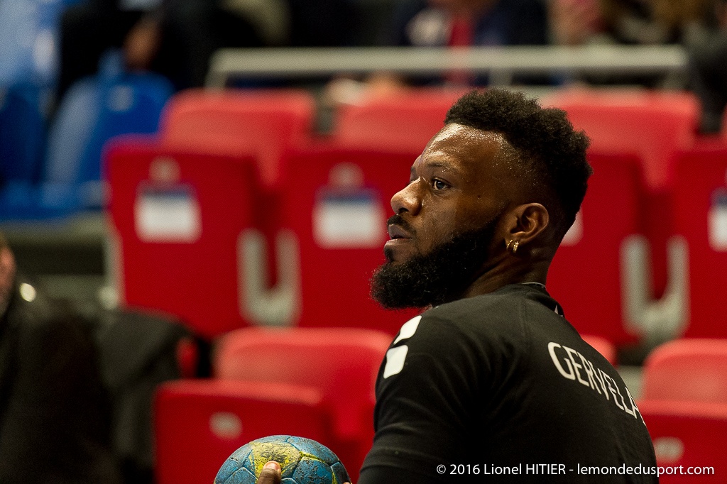 PSG - US IVRY (Lionel Hitier - www.lemondedusport.com)