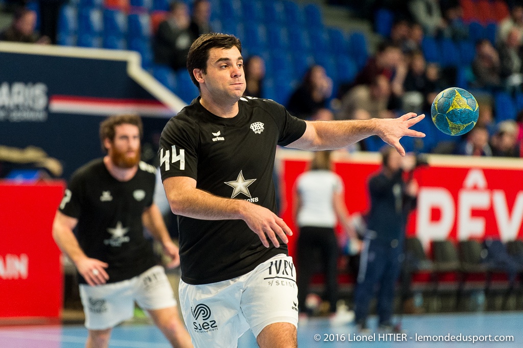 PSG - US IVRY (Lionel Hitier - www.lemondedusport.com)