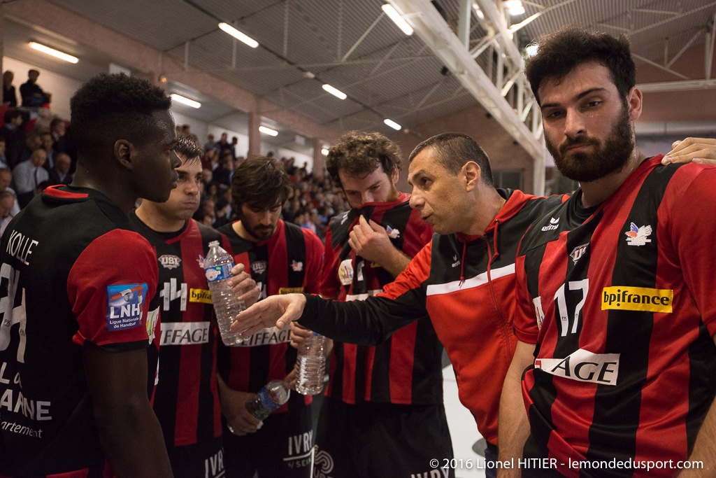 US IVRY - CRETEIL (Lionel Hitier - www.lemondedusport.com)