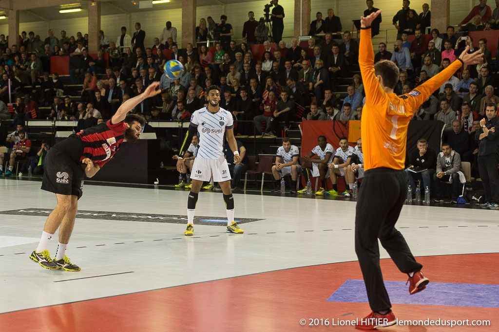 US IVRY - CRETEIL (Lionel Hitier - www.lemondedusport.com)