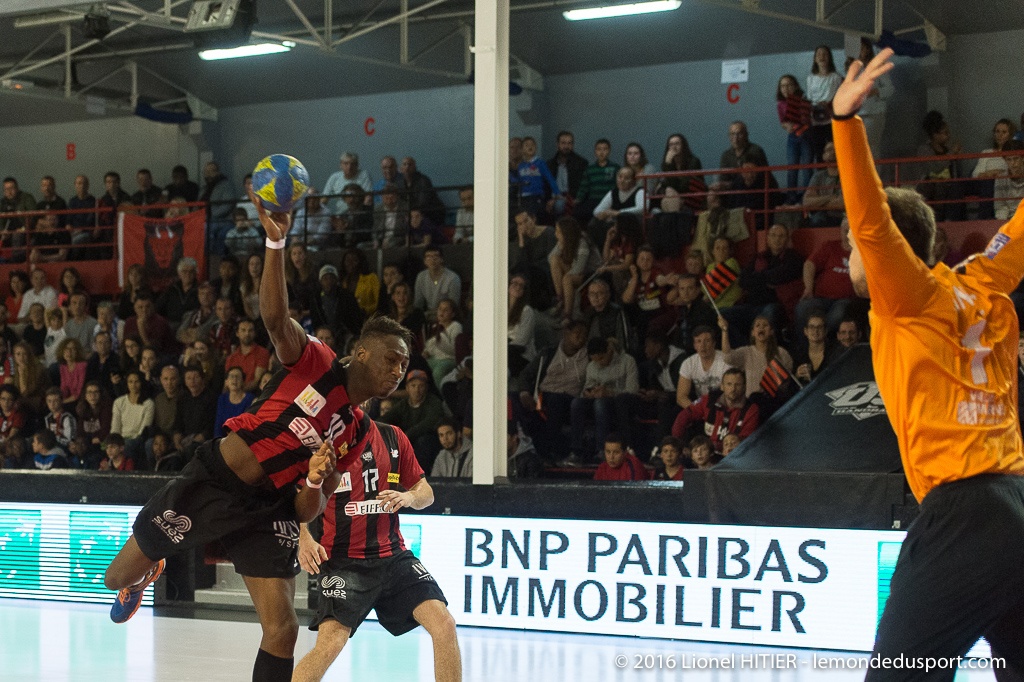 US IVRY - CRETEIL (Lionel Hitier - www.lemondedusport.com)