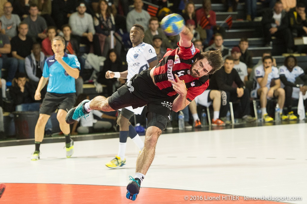 US IVRY - CRETEIL (Lionel Hitier - www.lemondedusport.com)