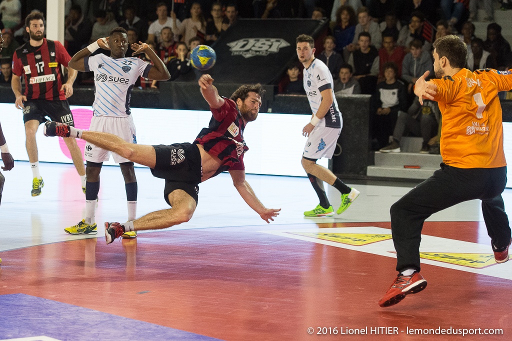 US IVRY - CRETEIL (Lionel Hitier - www.lemondedusport.com)