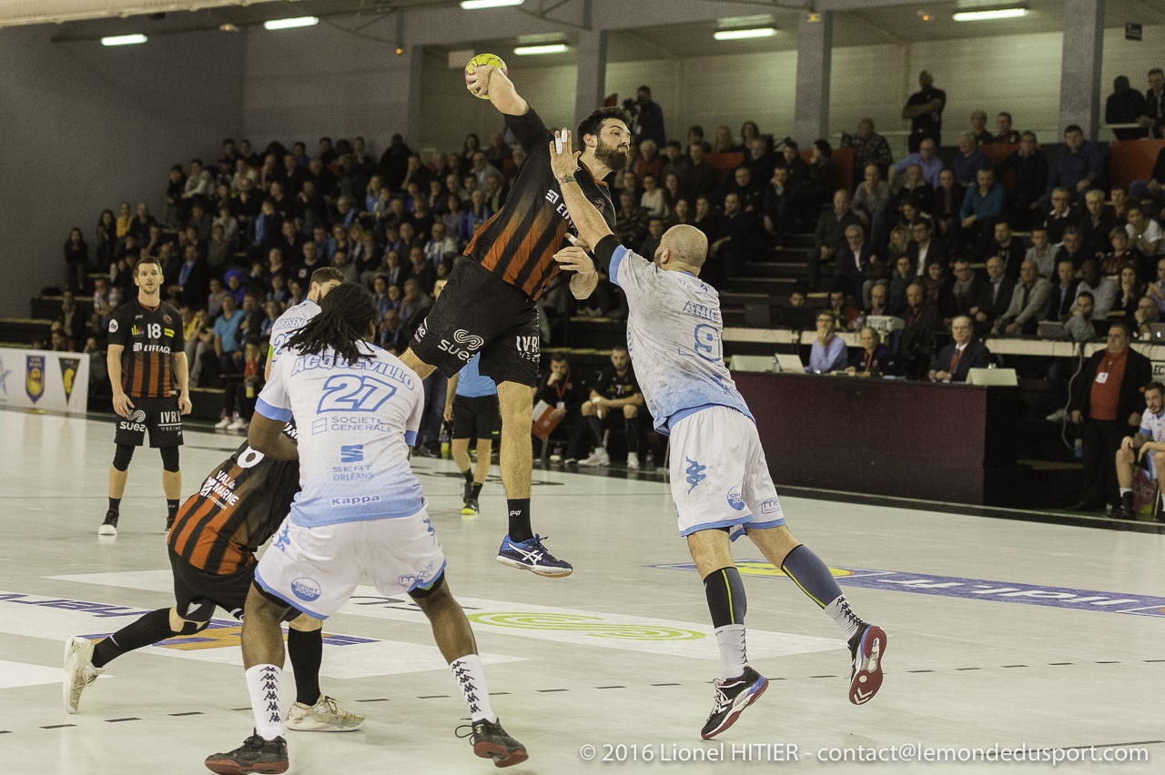 US IVRY - SARAN 1617 (Lionel Hitier)