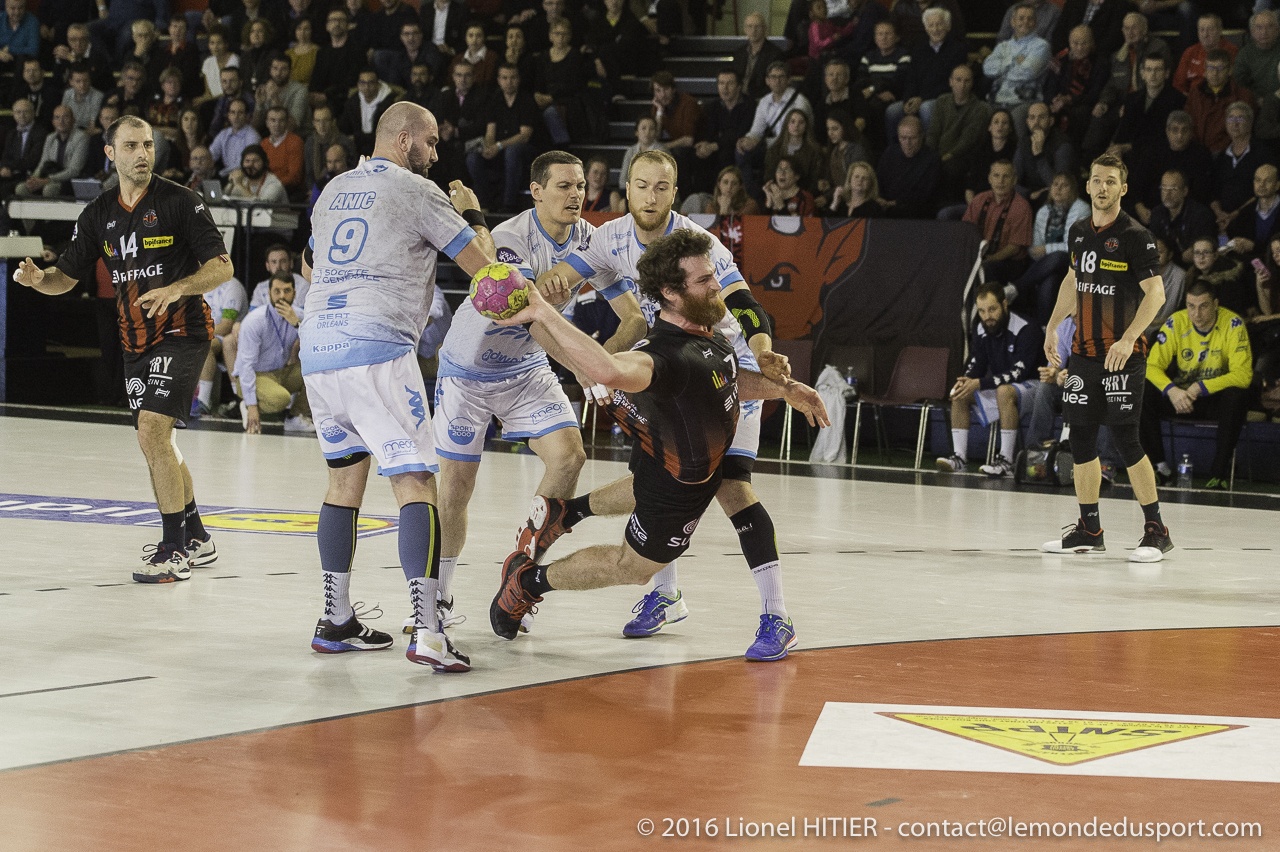 US IVRY - SARAN 1617 (Lionel Hitier)