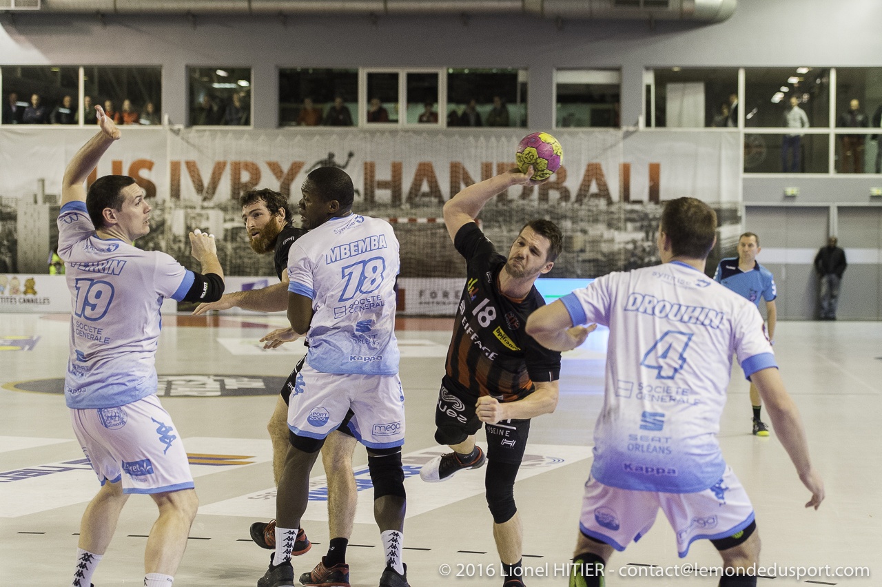 US IVRY - SARAN 1617 (Lionel Hitier)