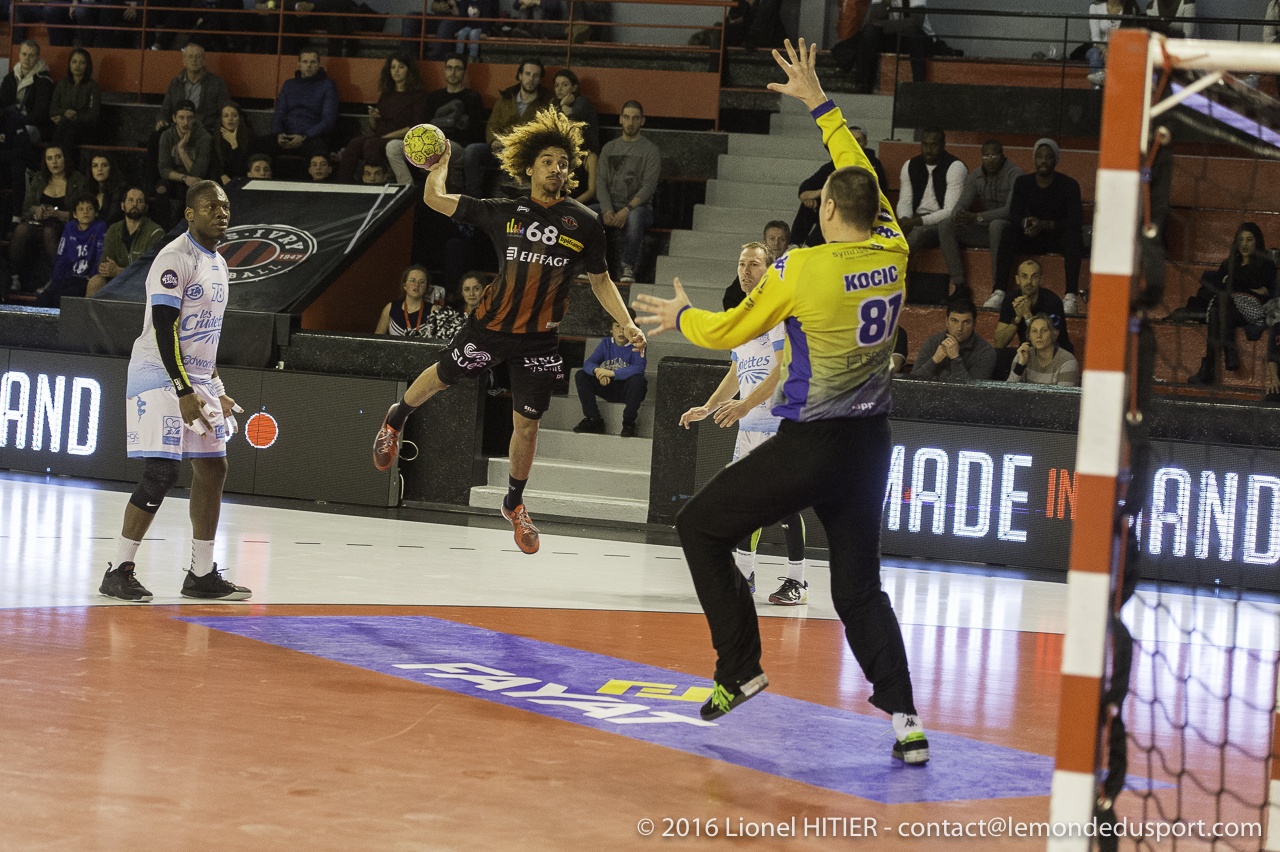 US IVRY - SARAN 1617 (Lionel Hitier)