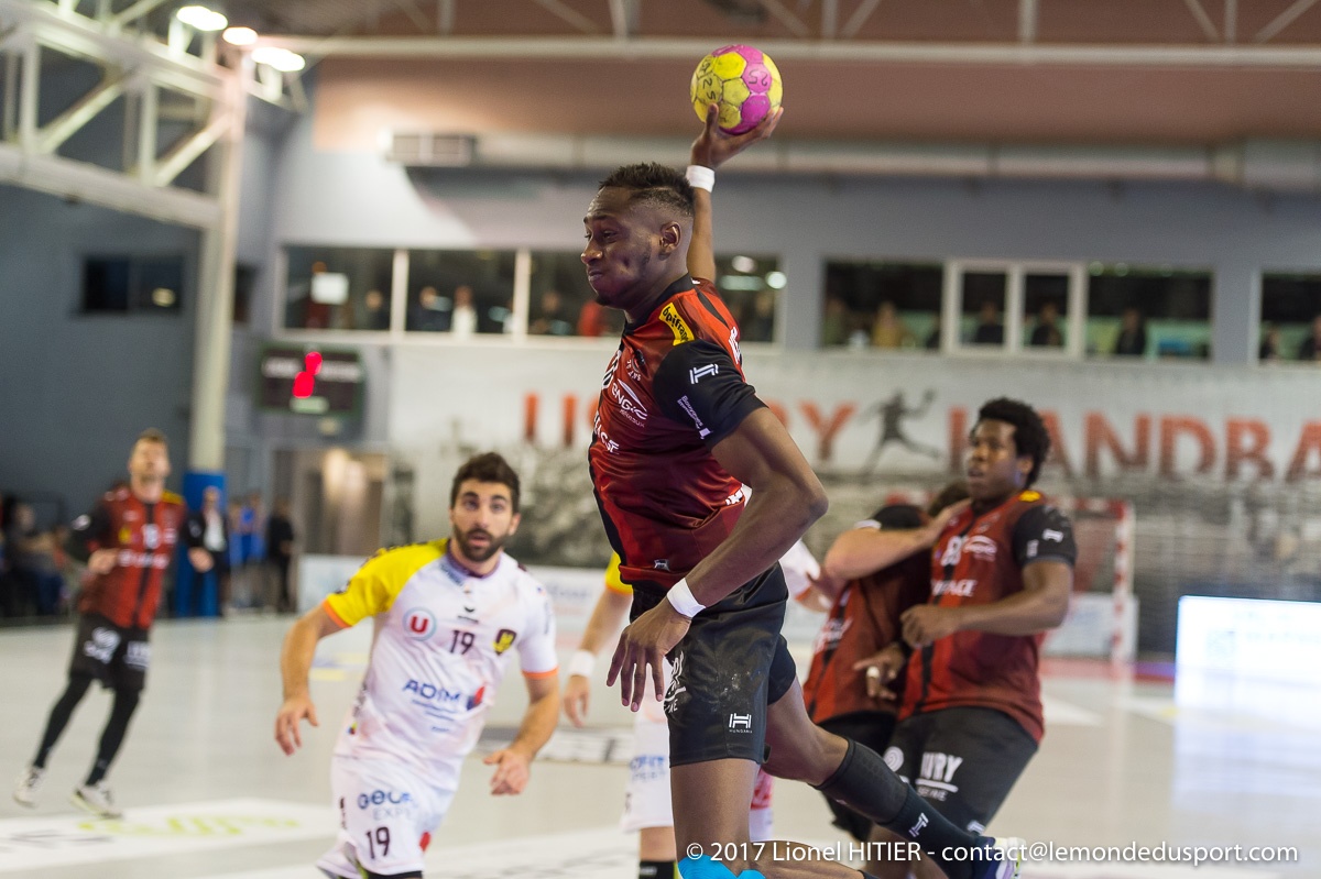 US IVRY - NANTES 1718 (Lionel Hitier)