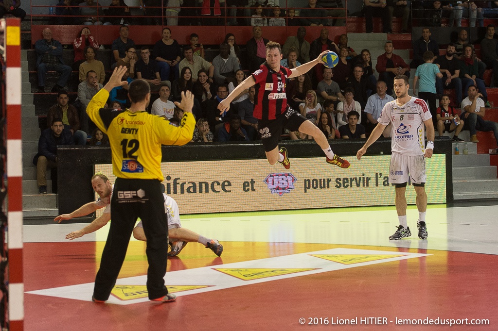 US IVRY - CHAMBERY (Lionel Hitier - www.lemondedusport.com)