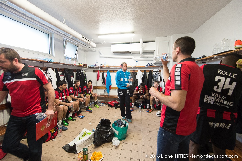 US IVRY - CHAMBERY (Lionel Hitier - www.lemondedusport.com)