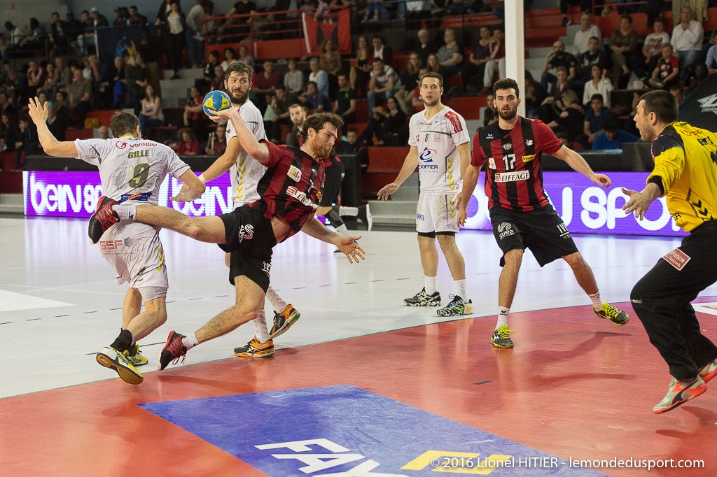 US IVRY - CHAMBERY (Lionel Hitier - www.lemondedusport.com)