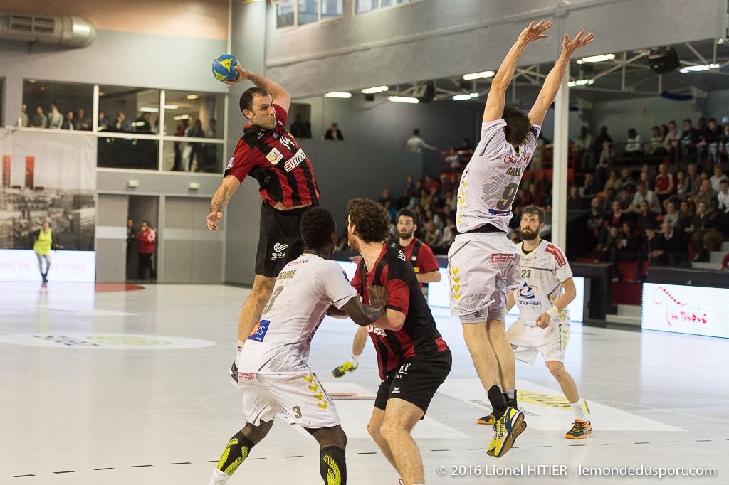 US IVRY - CHAMBERY (Lionel Hitier - www.lemondedusport.com)