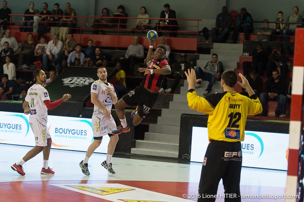 US IVRY - CHAMBERY (Lionel Hitier - www.lemondedusport.com)