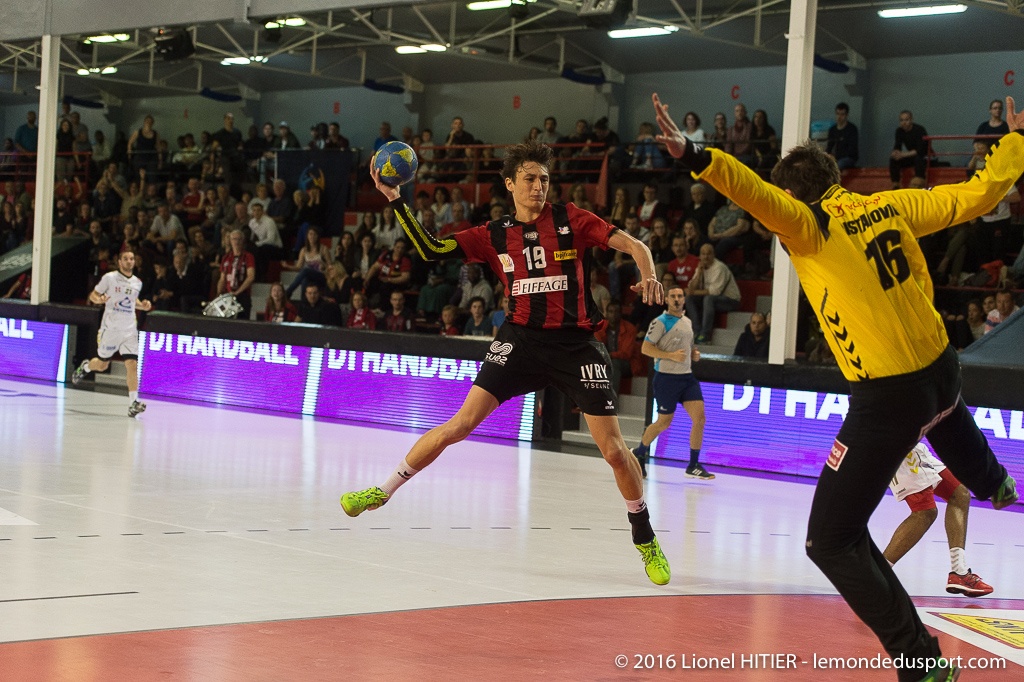 US IVRY - CHAMBERY (Lionel Hitier - www.lemondedusport.com)