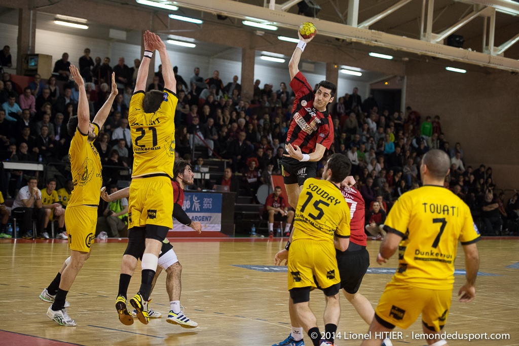 Journée 15 - US IVRY - DUNKERQUE  (© Lionel Hitier www.lemondedusport.com)