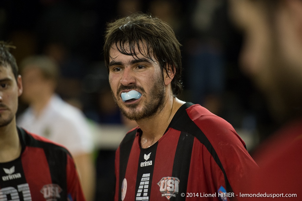 Journée 15 - US IVRY - DUNKERQUE  (© Lionel Hitier www.lemondedusport.com)