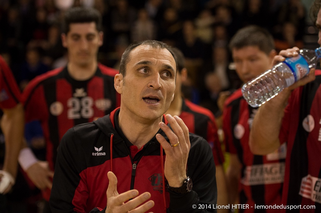 Journée 15 - US IVRY - DUNKERQUE  (© Lionel Hitier www.lemondedusport.com)