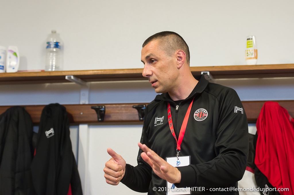 US IVRY - NIMES 1617 (Lionel Hitier)