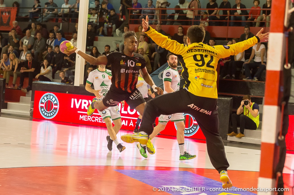 US IVRY - NIMES 1617 (Lionel Hitier)