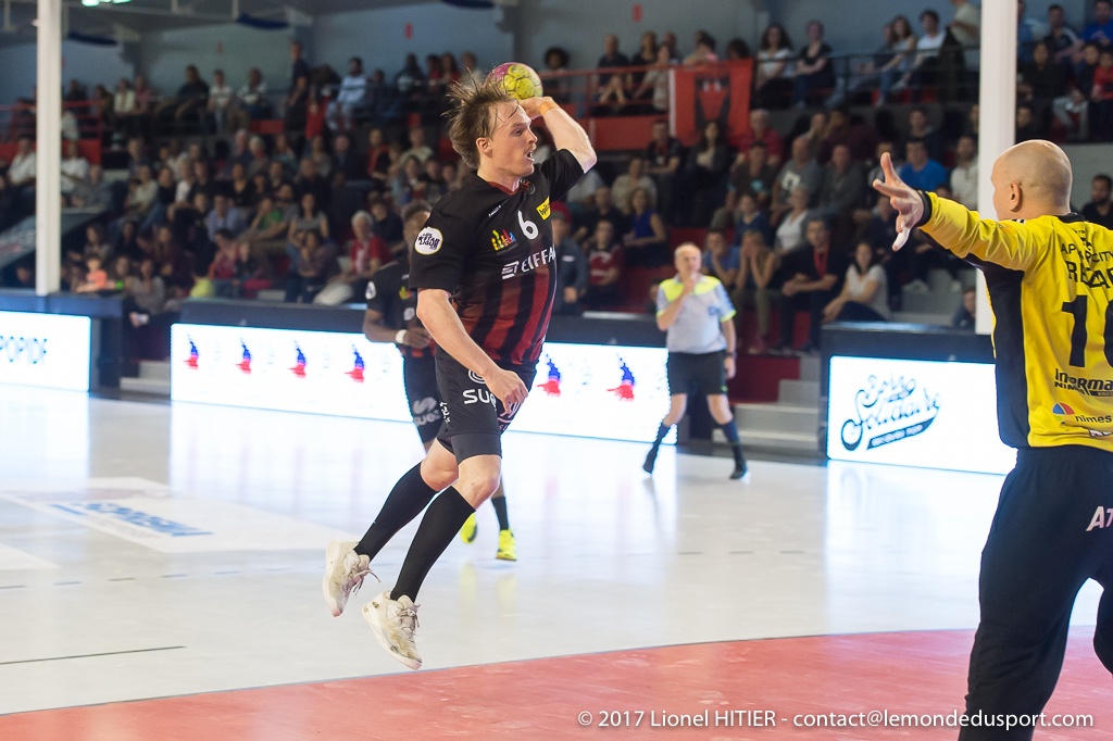 US IVRY - NIMES 1617 (Lionel Hitier)