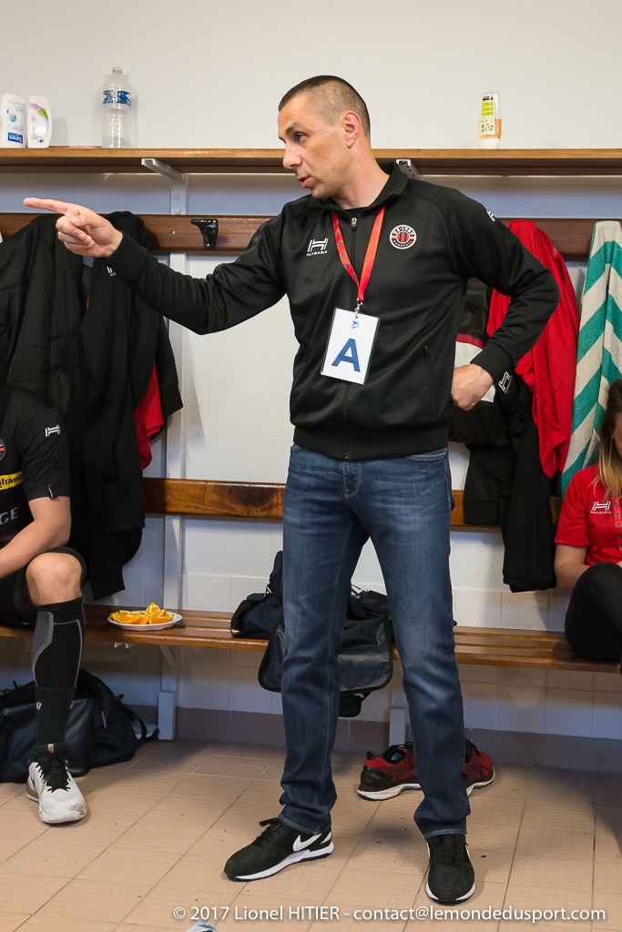 US IVRY - NIMES 1617 (Lionel Hitier)