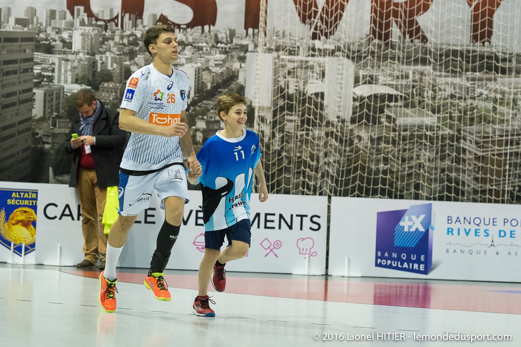 HBC ARCUEIL au match USI - MAHB (Lionel Hitier - www.lemondedusport.com)