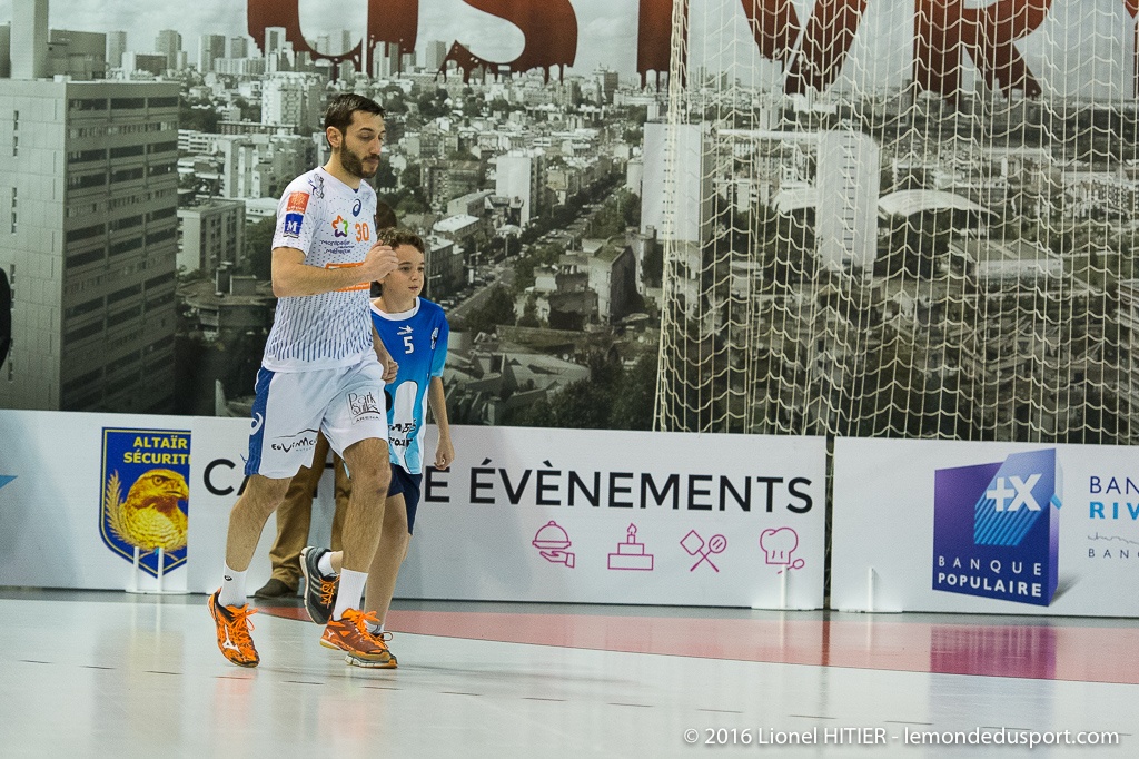 HBC ARCUEIL au match USI - MAHB (Lionel Hitier - www.lemondedusport.com)