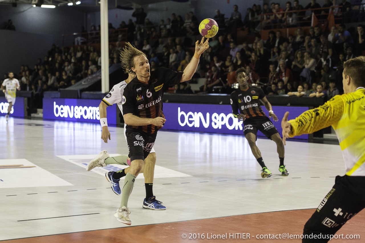 US IVRY - AIX 1617 (Lionel Hitier)