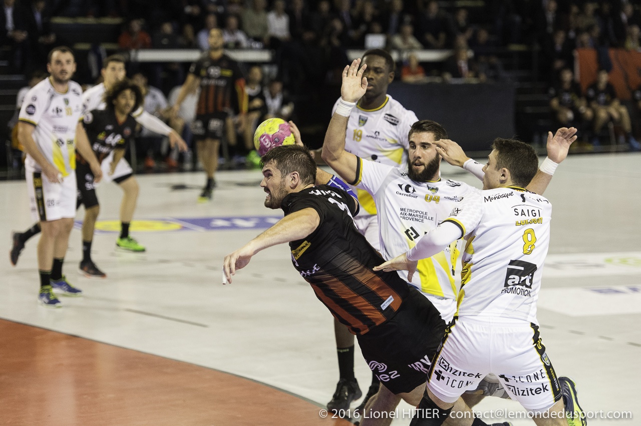 US IVRY - AIX 1617 (Lionel Hitier)