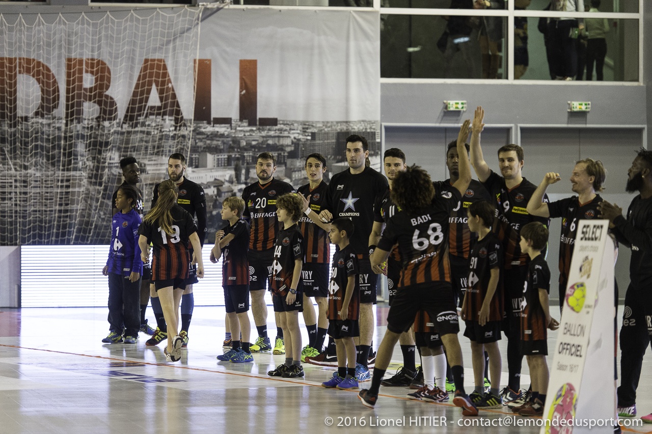 US IVRY - AIX 1617 (Lionel Hitier)