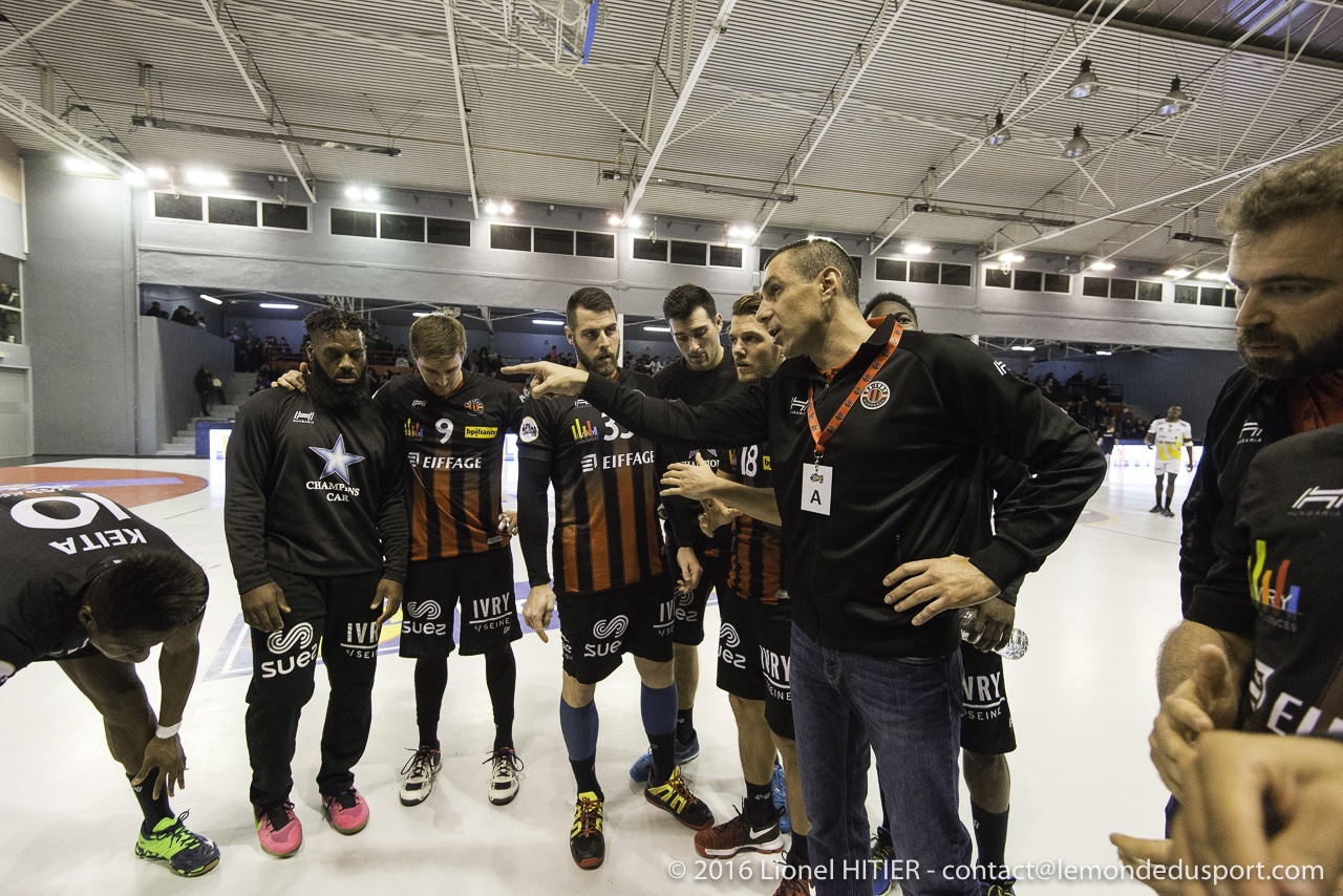 US IVRY - AIX 1617 (Lionel Hitier)