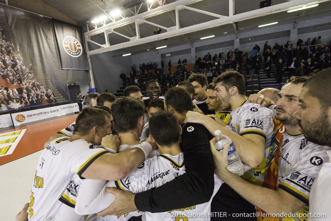 US IVRY - AIX 1617 (Lionel Hitier)