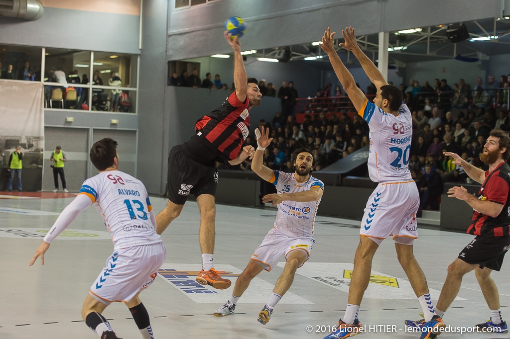 US IVRY - TOULOUSE (Lionel Hitier - www.lemondedusport.com)