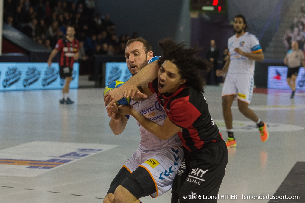 US IVRY - TOULOUSE (Lionel Hitier - www.lemondedusport.com)