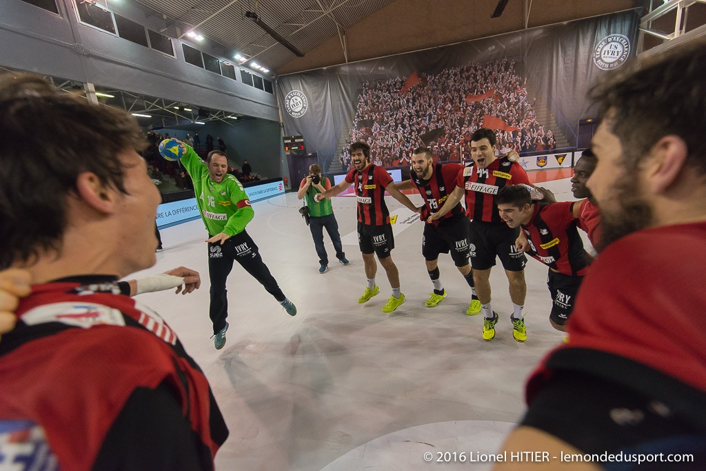 US IVRY - TOULOUSE (Lionel Hitier - www.lemondedusport.com)