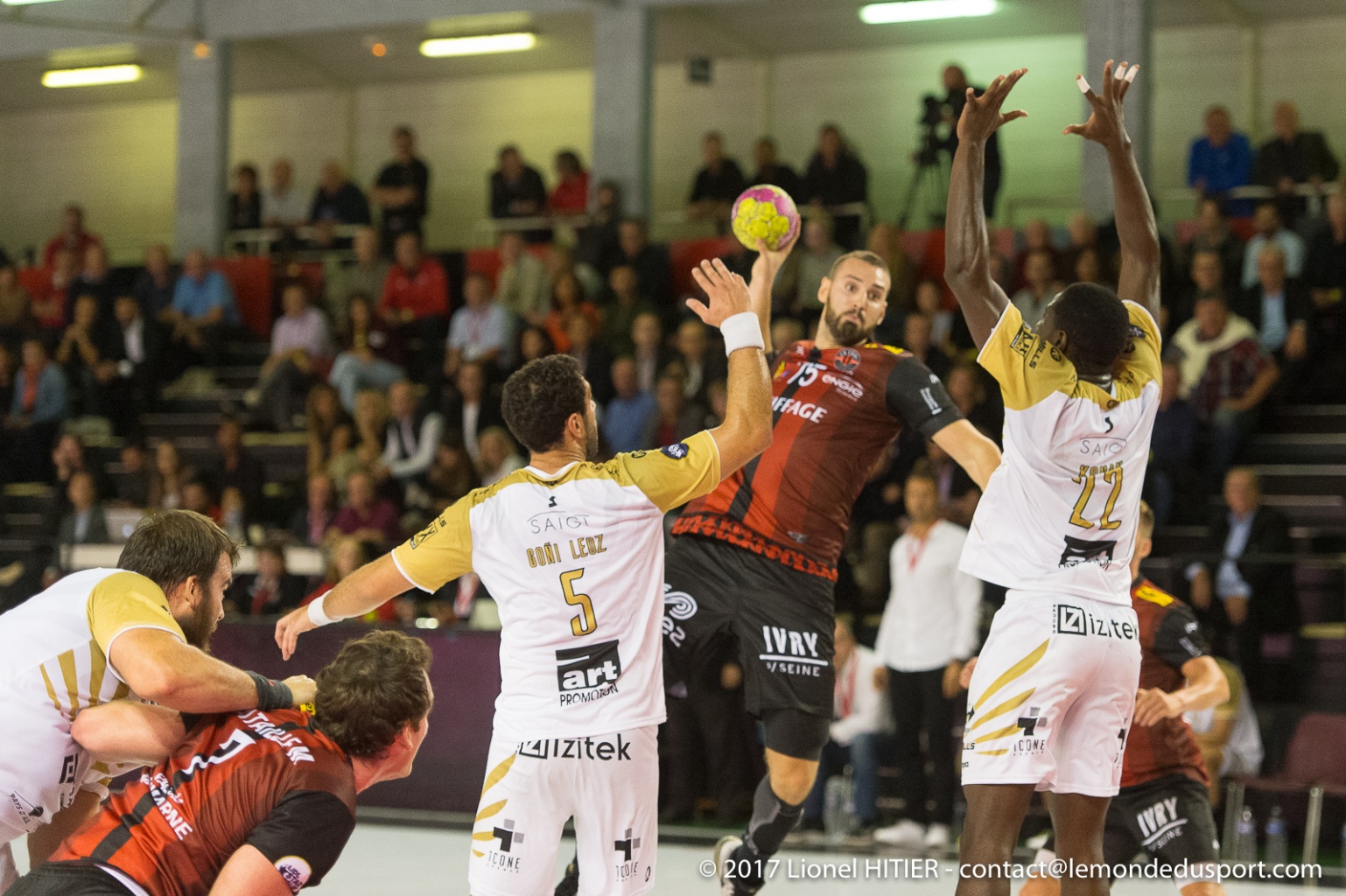 J02 US IVRY - AIX 1718 (Lionel Hitier)