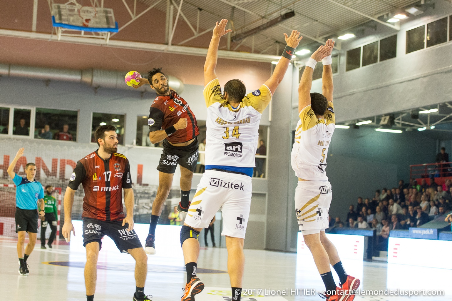 J02 US IVRY - AIX 1718 (Lionel Hitier)