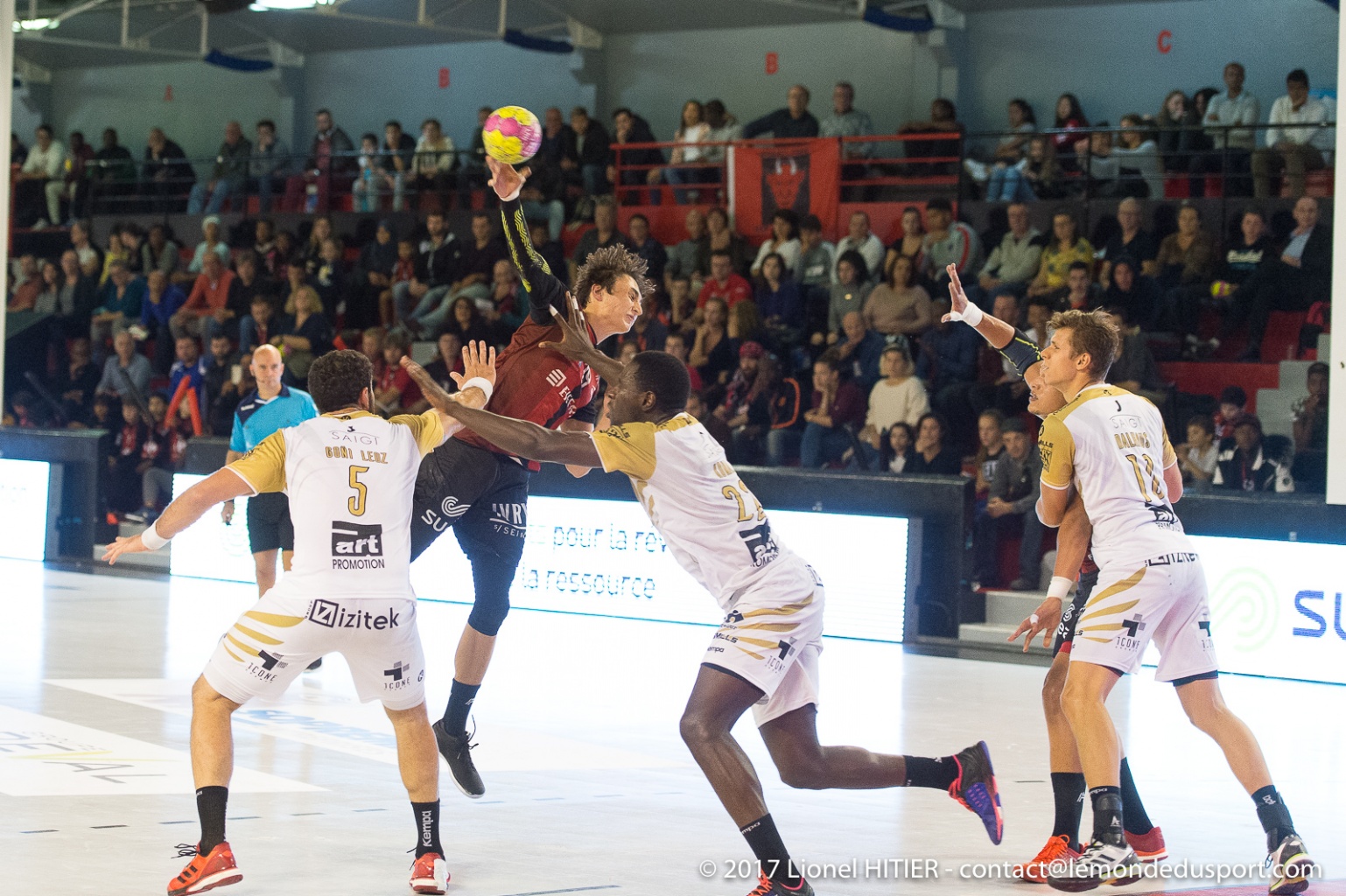 J02 US IVRY - AIX 1718 (Lionel Hitier)