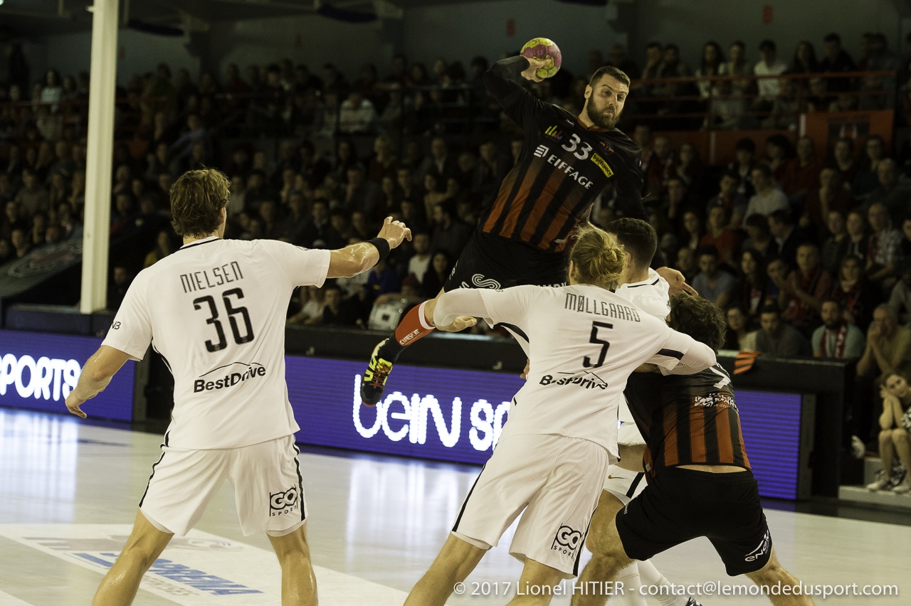 US IVRY - PSG 1617 (Lionel Hitier)