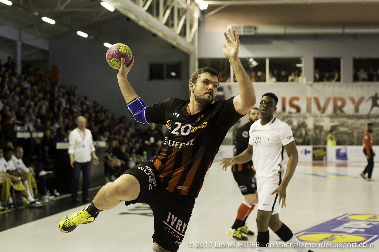 US IVRY - PSG 1617 (Lionel Hitier)