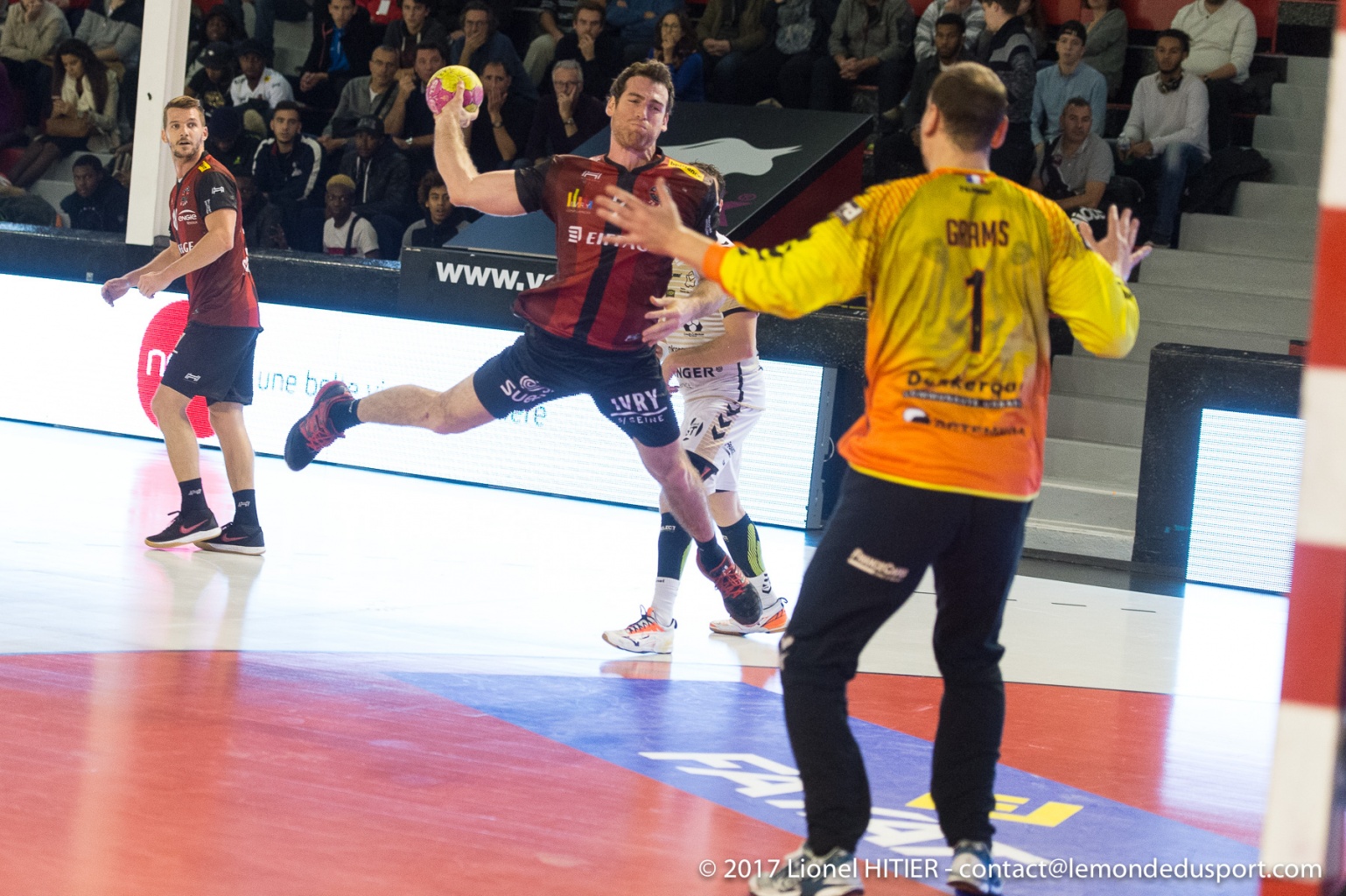 US IVRY - DUNKERQUE 1718