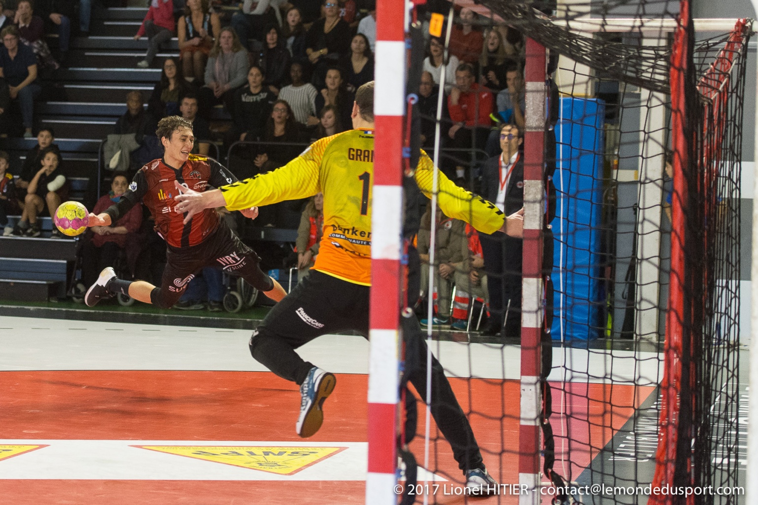 US IVRY - DUNKERQUE 1718